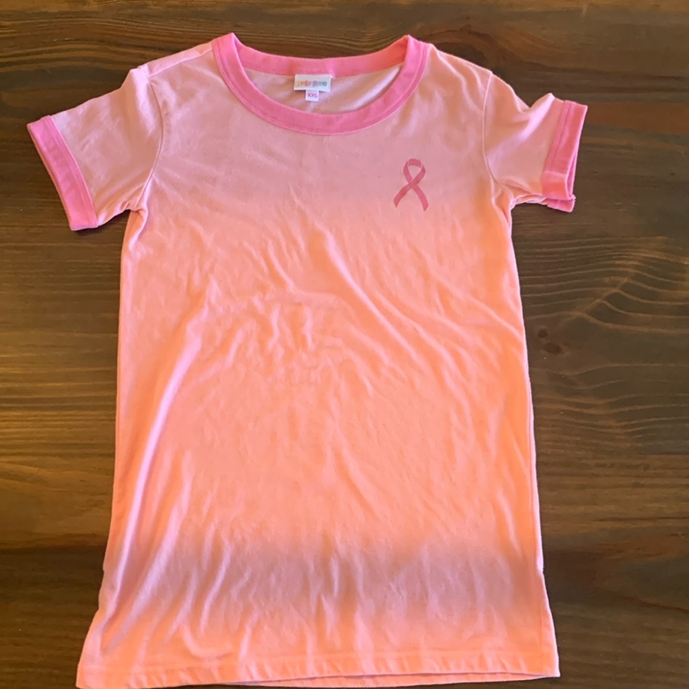Lularoe Breast Cancer Awareness tshirt. XXS.